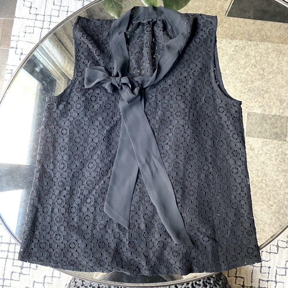 Banana Republic Black Lace Tie Top Blouse Medium